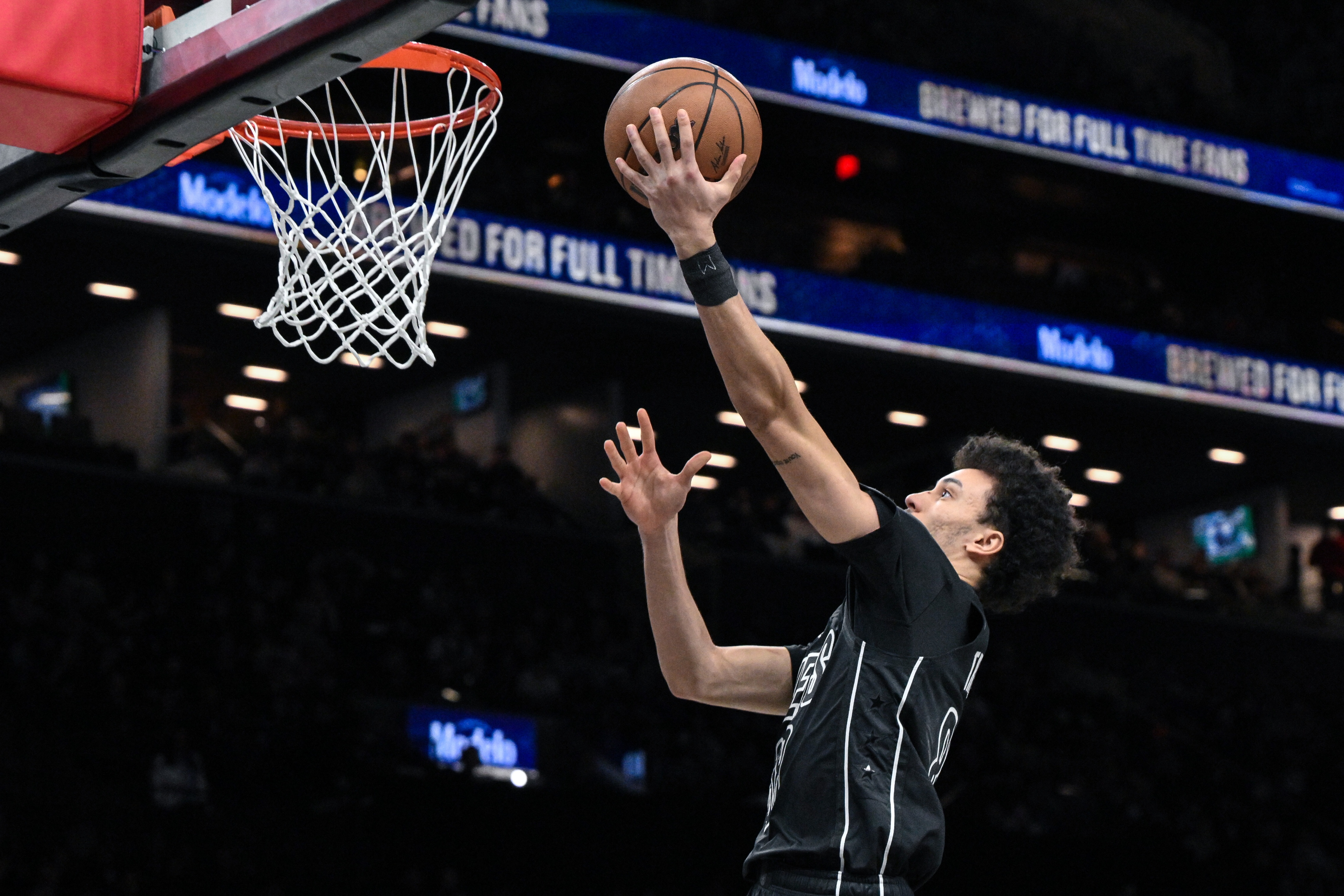 开云官网-可圈可点！特拉奥雷13中6拿到17分6助 正负值+10